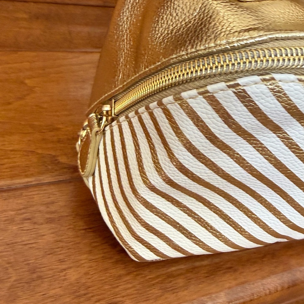 NEW Shiseido Ginza Tokyo Makeup Bag Gold & White - Picture 2 of 9